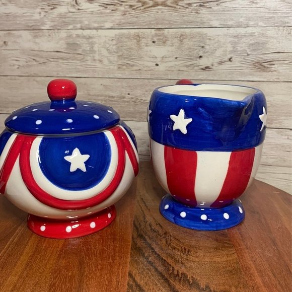 Carnival Cottage Patriotic Creamer and Sugar Johanna Parker - Picture 3 of 6